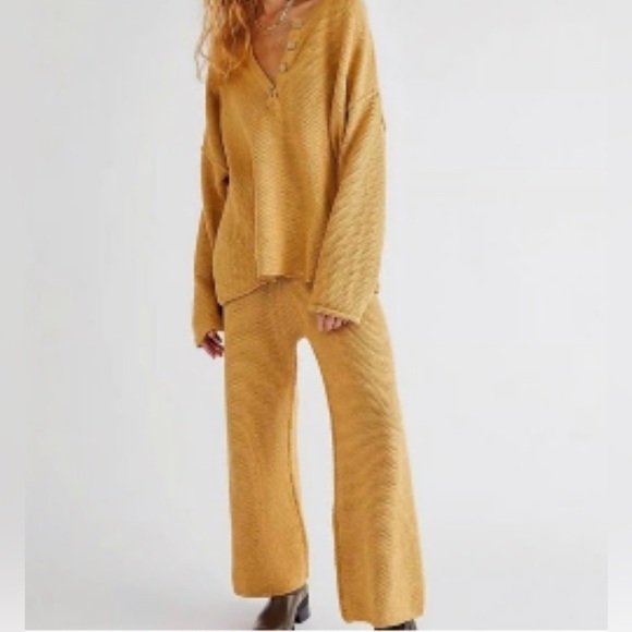 Free People Beach Hailee Waffle Stitch Wide Leg Pants🖤 - Picture 2 of 13